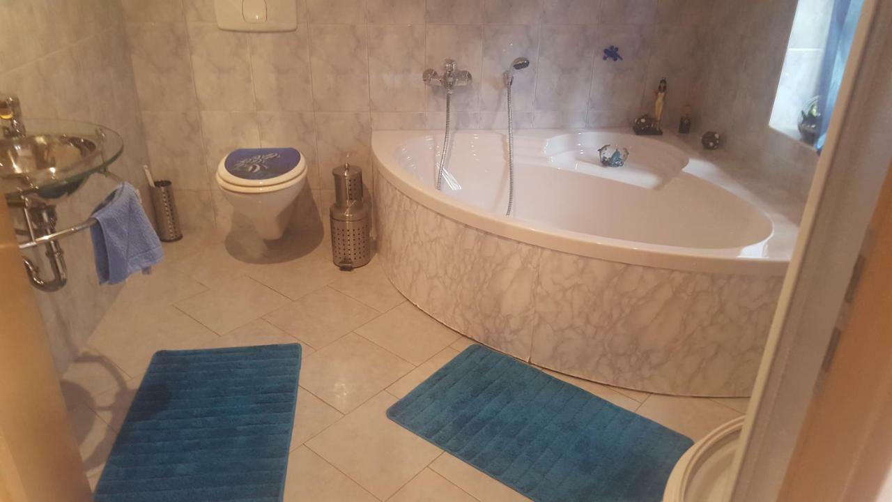 Gaestehaus Bachra Luaran gambar
