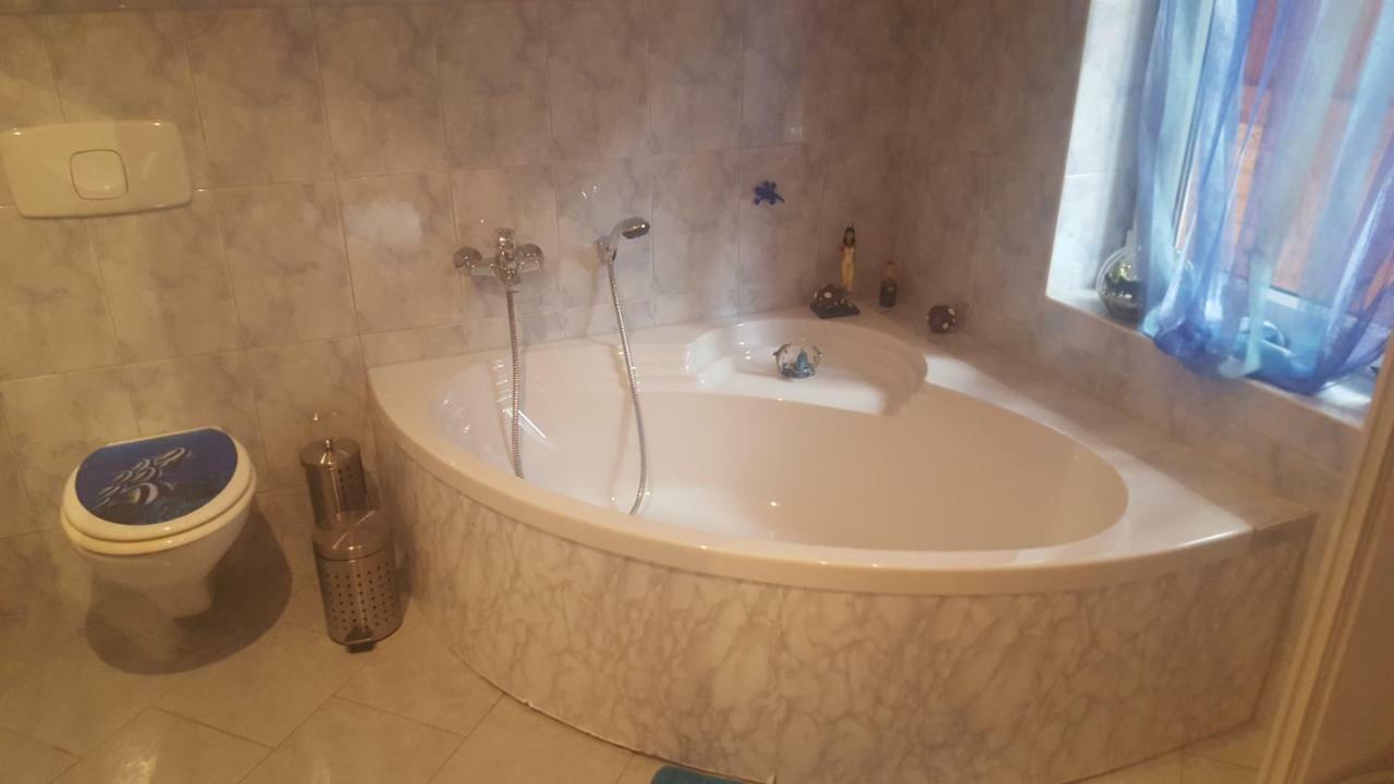Gaestehaus Bachra Luaran gambar